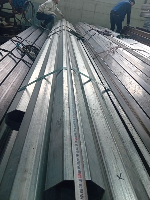 Teava pătrată hexagon 6m înălțime