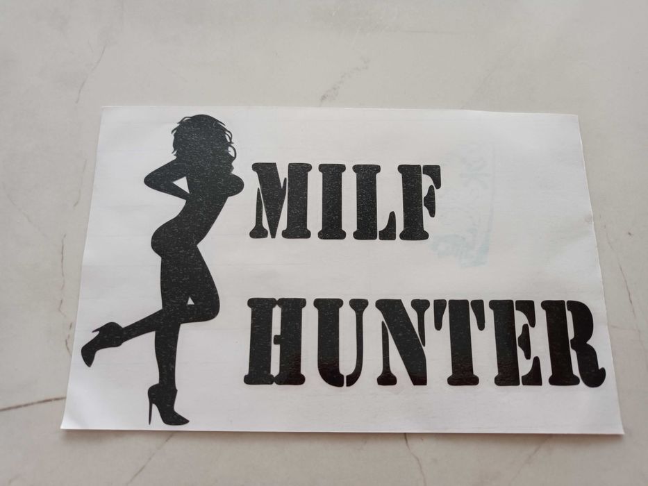Стикер Milf Hunter, лепенка MilfHunter, Sticker