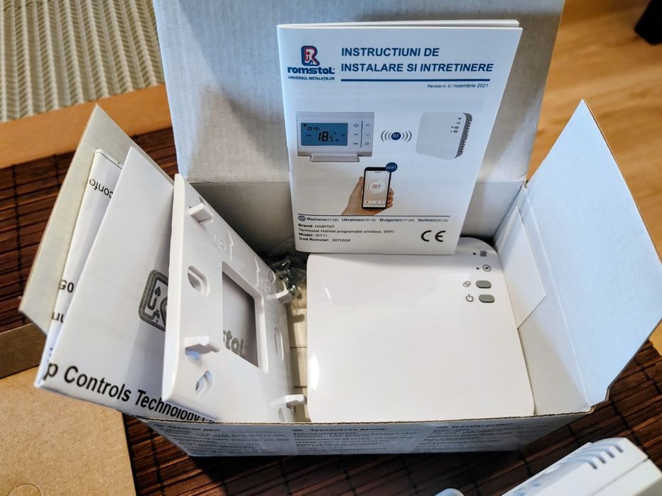 termostat modern cu Wifi smart, Romstal Habitat digital wireless Wi-Fi