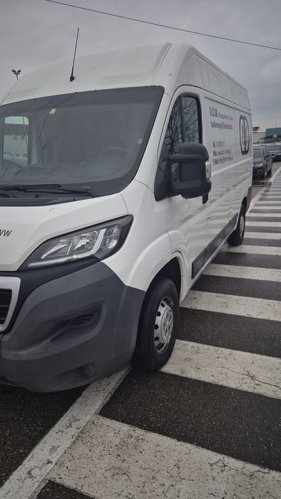 #Închiriez Microbuze#