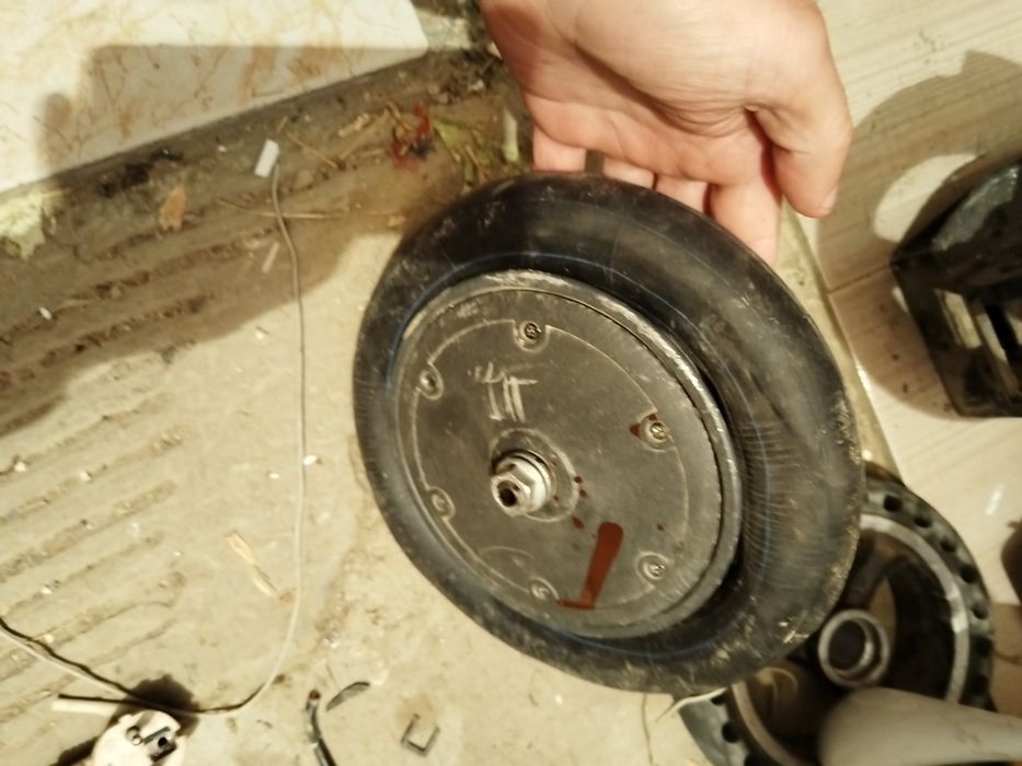 Roti trotinetă electrică