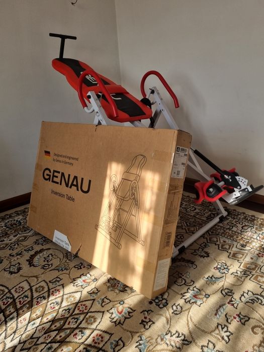 Срочно продаю Genau инверсионный стол