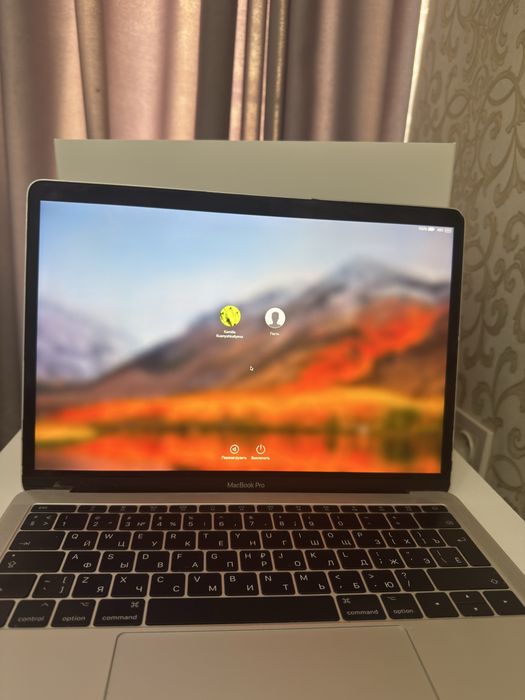 MacBook Pro 13 дюймов