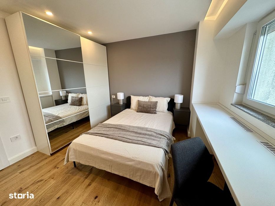 Inchiriez apartament 3 camere, Piata Spitalului-Intim