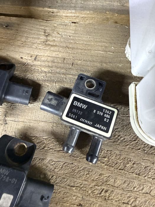 Senzor presiune gaze bmw f10 f11 f20 f21 f30 f31 f34 f36 f15 f16 f07
