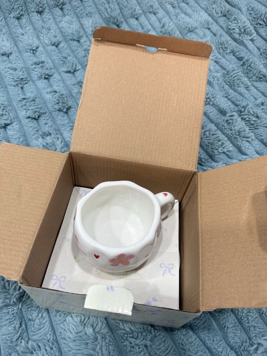 Чашка с тарелкой в упаковке