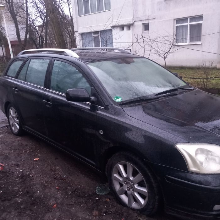 Toyota avensis 2004