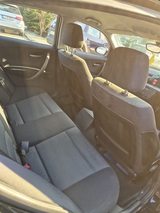 Bmw seria 1 an 2006 model 118d