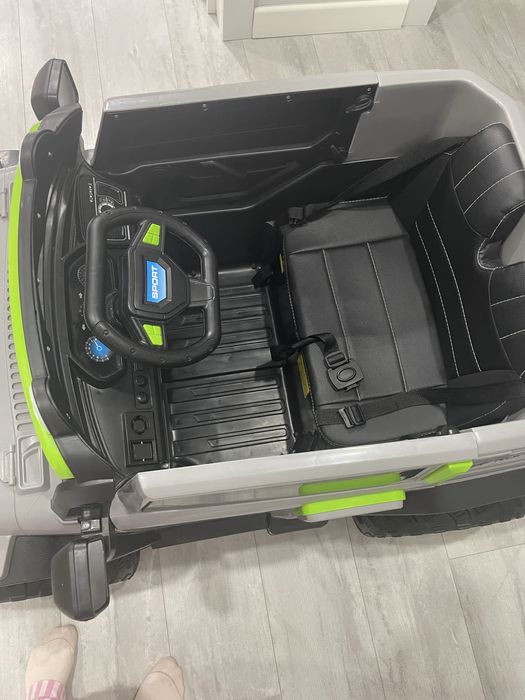 Машина для детей