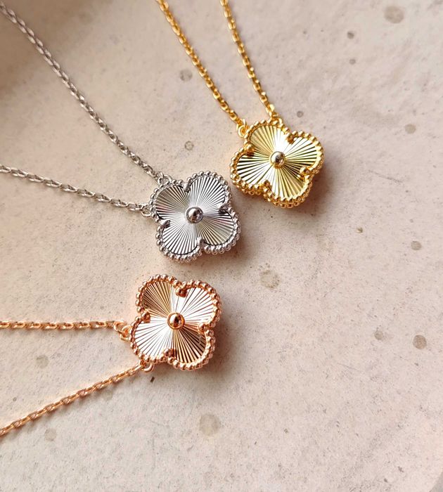 Дамско колие със златна детелина - Van Cleef & Arpels - Sweet Alhambra