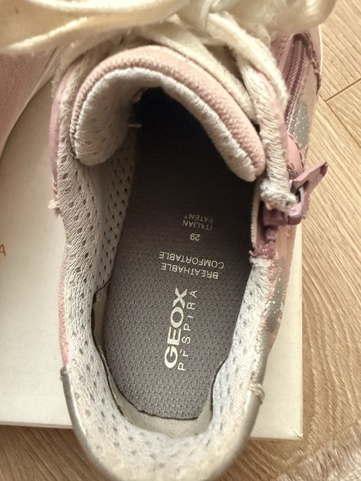 Кроссовки Geox для девочки