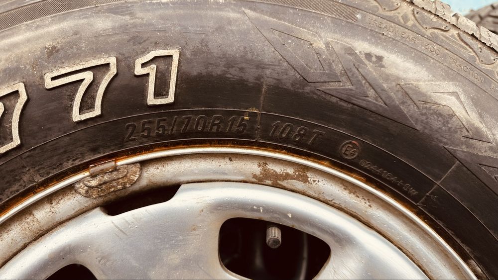 Штамповки с шинами Maxxis