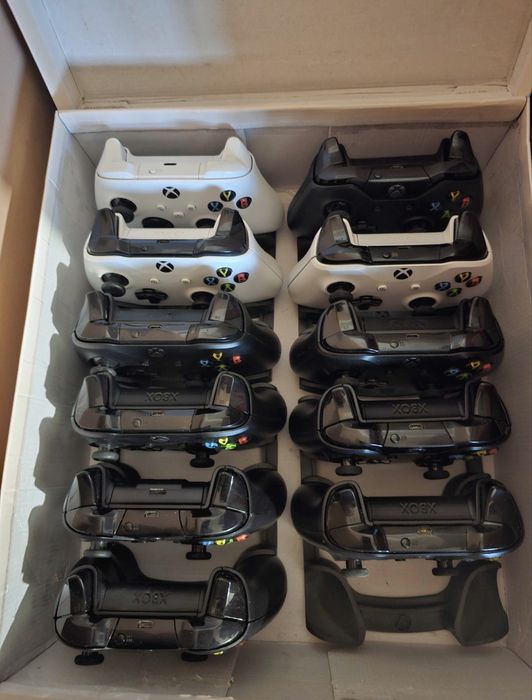 Serviciu reparatii manete orice model: xbox, ps4, ps5