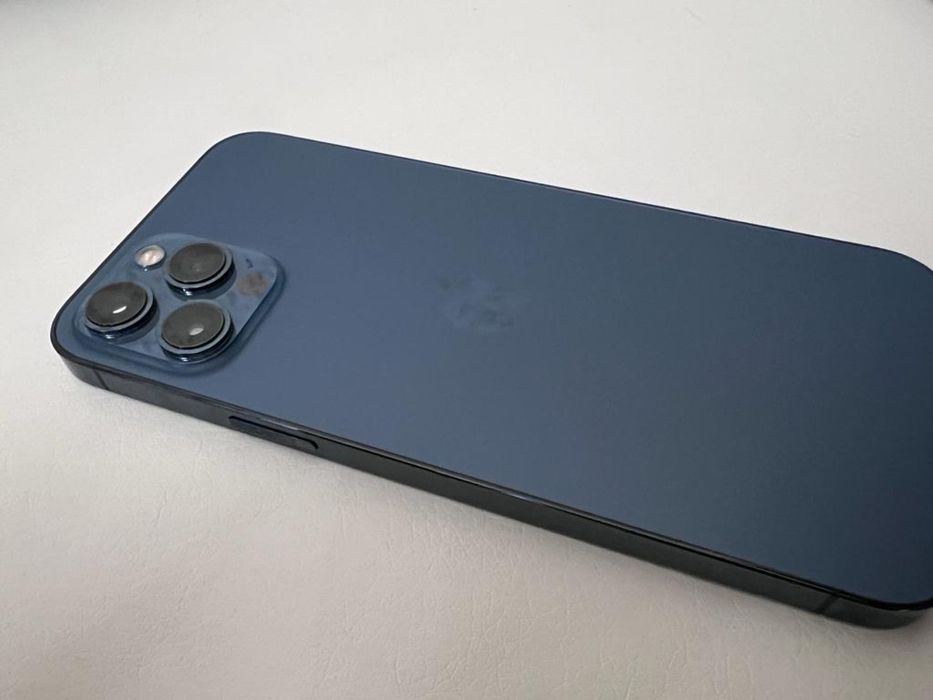 Iphone 12 pro max 256 gb pacific blue в отличном состоянии