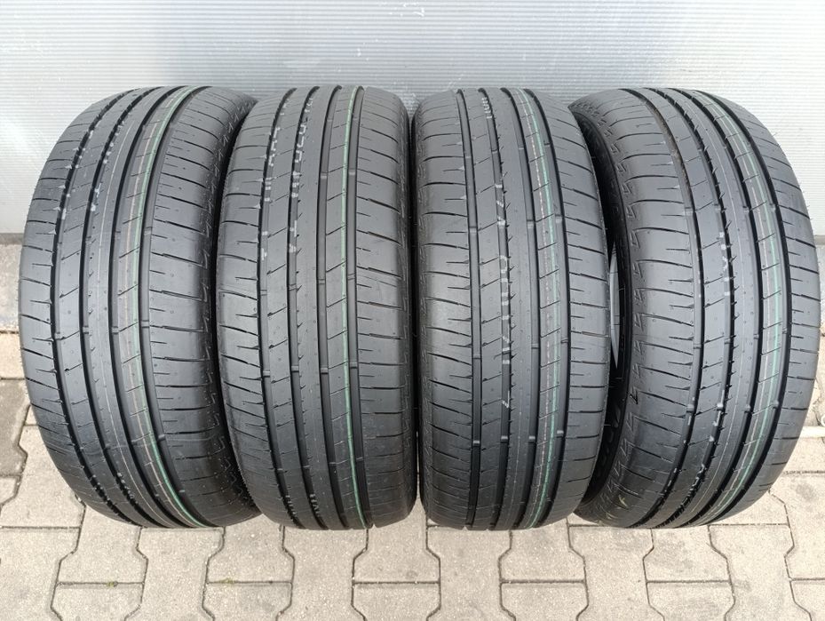 Patru anvelope de vara 215 55 18 Bridgestone noi dot 2021