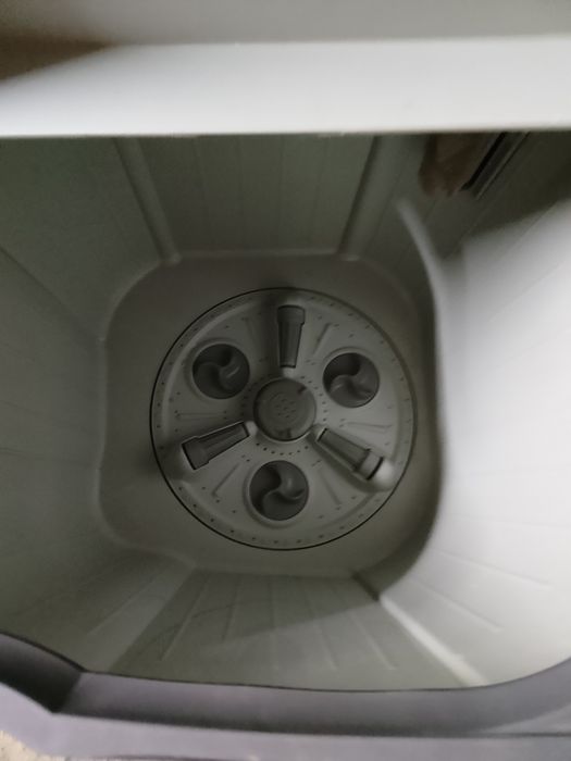 Стиральная машинка полавтомат