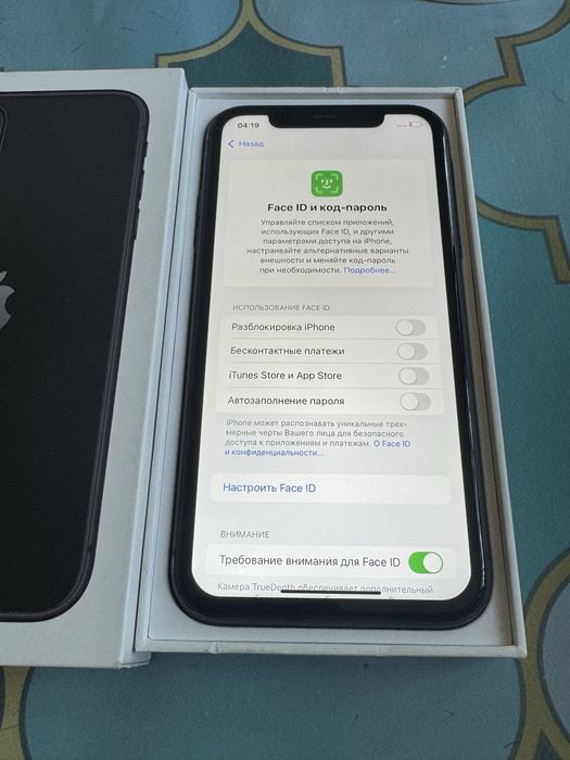 Iphone 11   64 gb продам