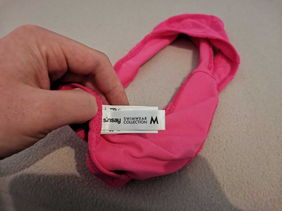 Продавам дамски бански костюм - размер М