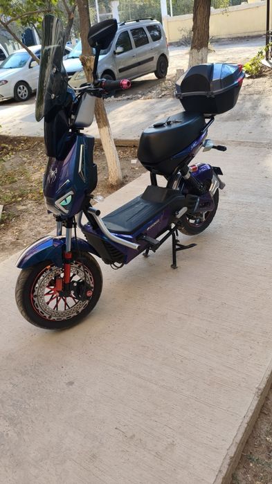 skuter sotiladi drongo R3