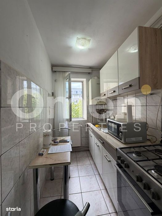 Apartament cu 2 camere | etaj intermediar | zona Victor Babes