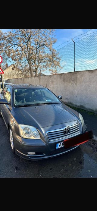 Autoturism Toyota Avensis