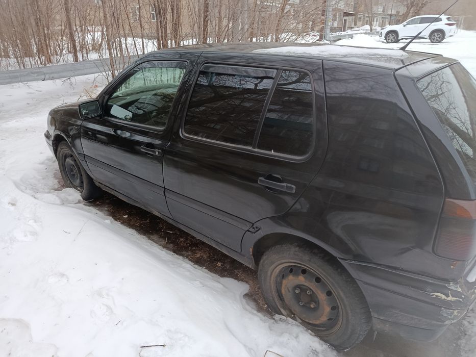 Гольф 3 автомат 1996г