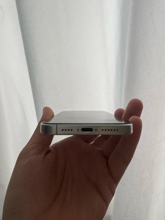 Iphone 16 pro max 256, акб 90%