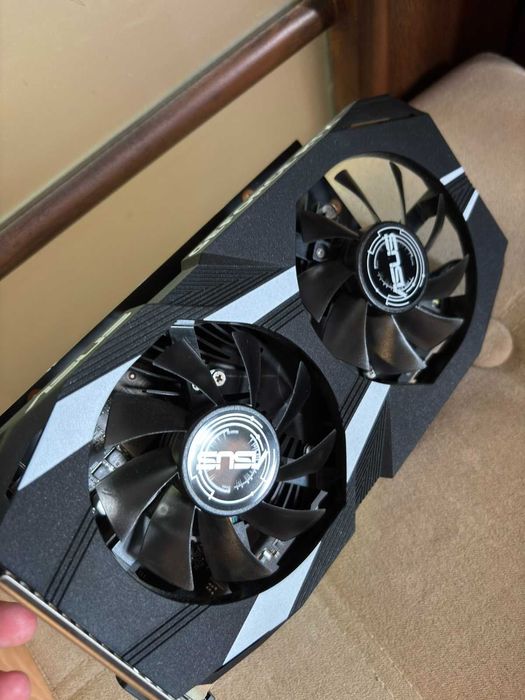 графична карта RTX 3050