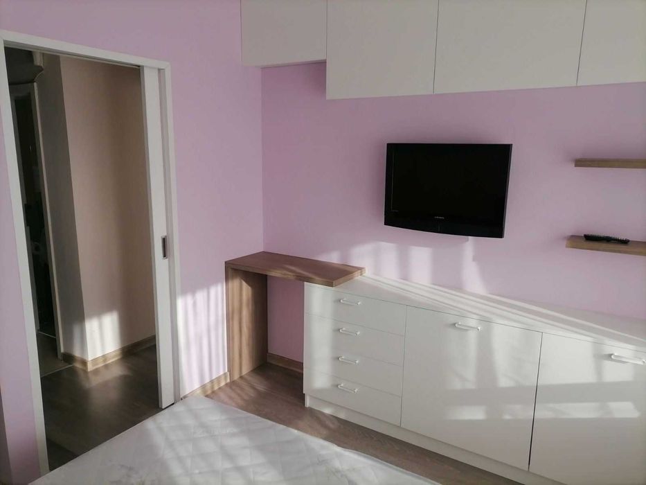 2-стаен апартамент под наем Изток