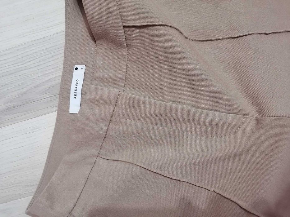 Pantalon elegant Reserved