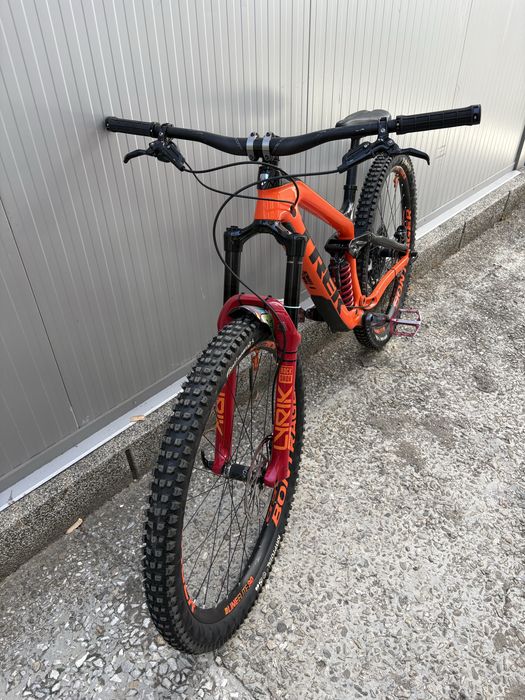 Колело Trek Slash 9.8  29” carbon/ендуро/Dh/ мекица