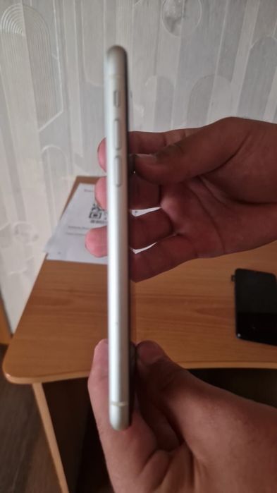 Продам iPone 11