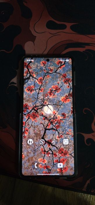 Samsung Z Flip7 512 GB Красный