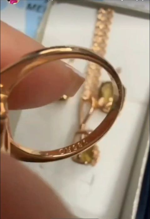 Продам золото 585 пробы