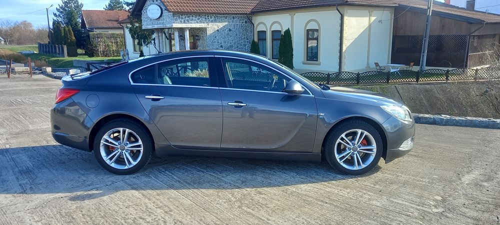Opel insignia ,2.0 CDTI EURO 5  an 2011