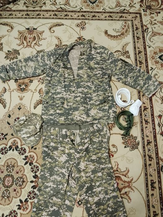 Военная форма. Подходит для НВП