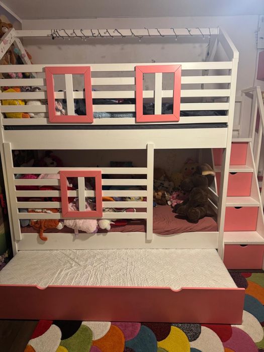 Pat etajat din lemn masiv