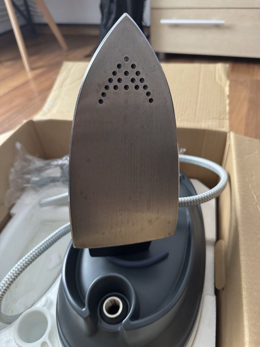 Statie de calcat Delonghi