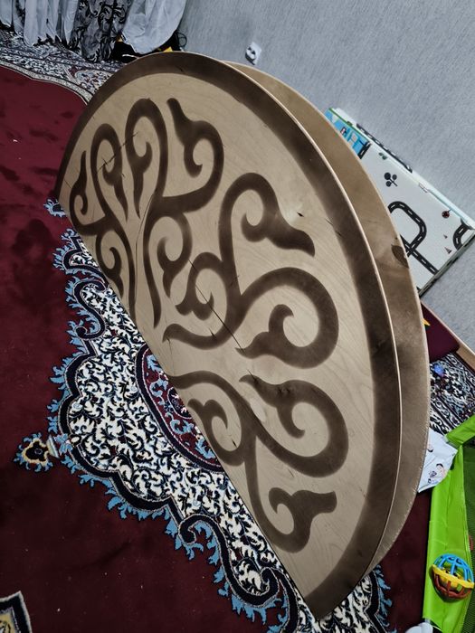 Қазақ столы (круглый стол)