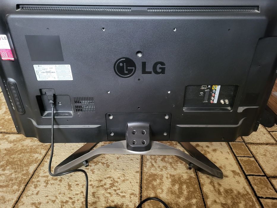 Телевизор на запчасти