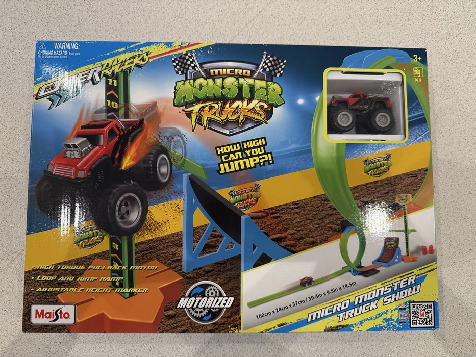 MAISTO Cyber Racers Писта с лупинги Micro Monster Truck