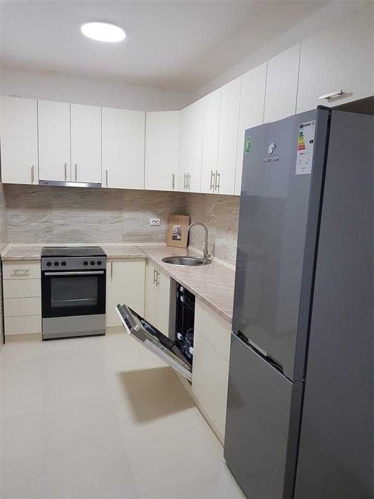 Дава се под наем Двустаен апартамент в Пловдив, Кършияка - 58 кв.м за 244.8 € - Снимка #4