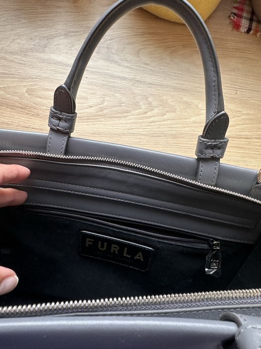 продаи сумку Furla оригинал