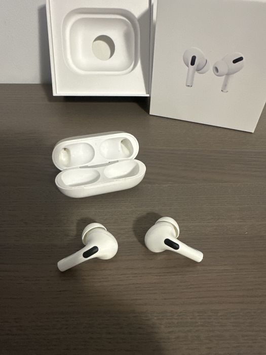 Apple AirPods Pro 1 (Gen)