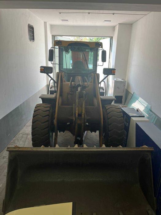 Frontal yuklagich (LW300F)