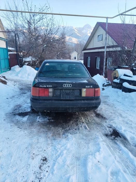 Продам Ауди 100 с4