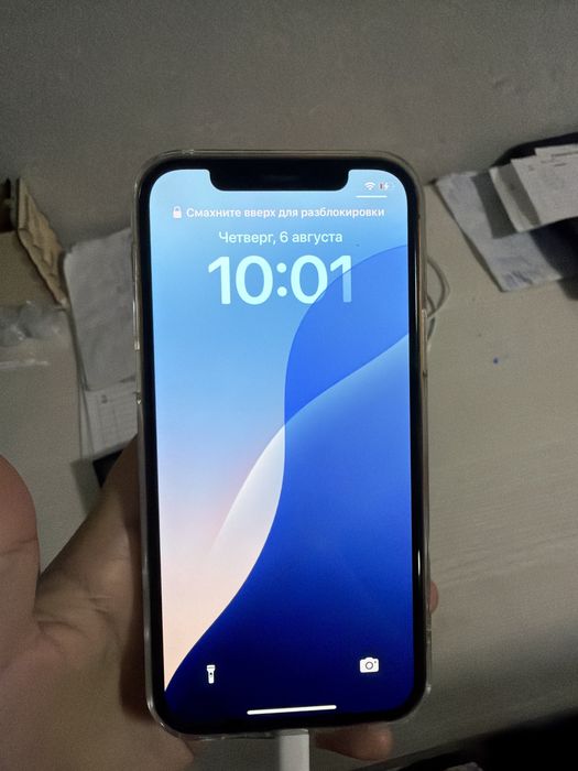 Продам Айфон 12pro