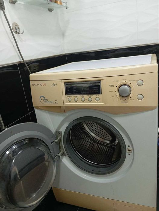 Продается стиральная машина