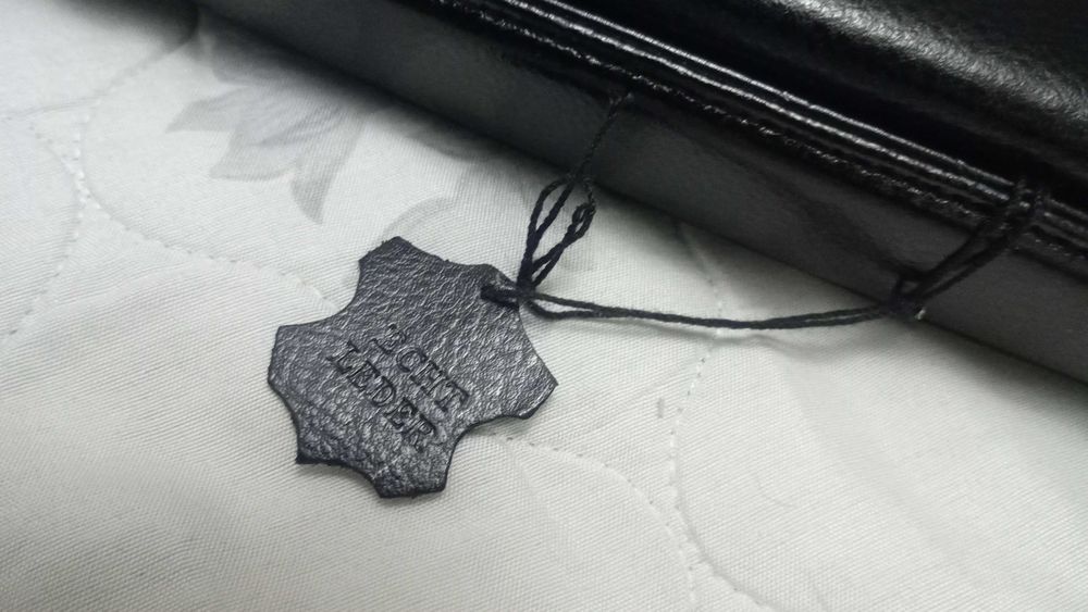 Кожена Папка/чанта за документи и/или лаптоп, нова, отлична!