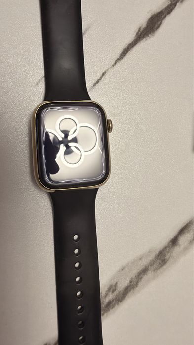 Apple watch seria 7 gps + e-sim